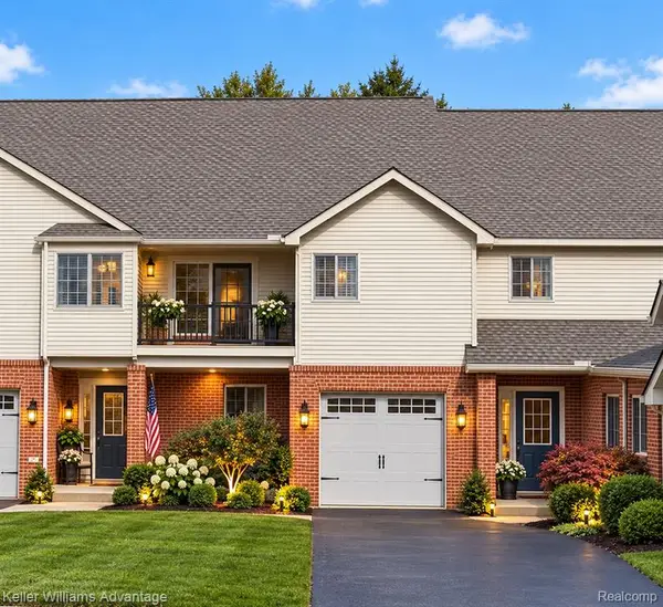 32 Highland, Clawson, MI 48017