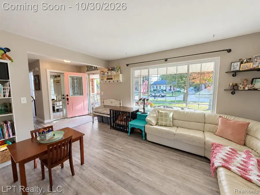 10008 Continental, Taylor, MI 48180 - #3