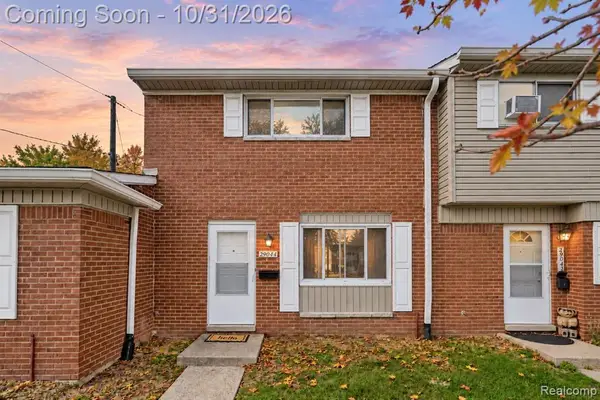 29044 Manchester, Westland, MI 48185