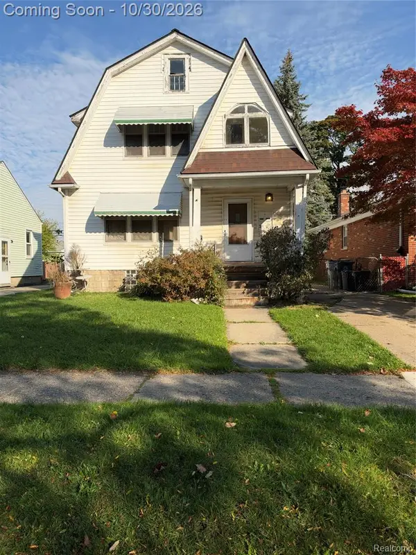 419 E. Harry Av E Harry, Hazel Park, MI 48030