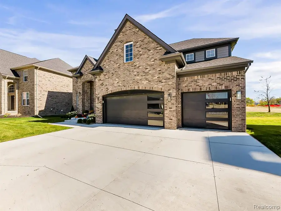 42420 Alagna, Sterling Heights, MI 48314 - #3