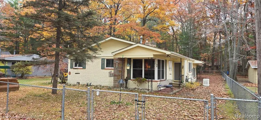 706 Old Trail, Houghton Lake, MI 48629 - #1
