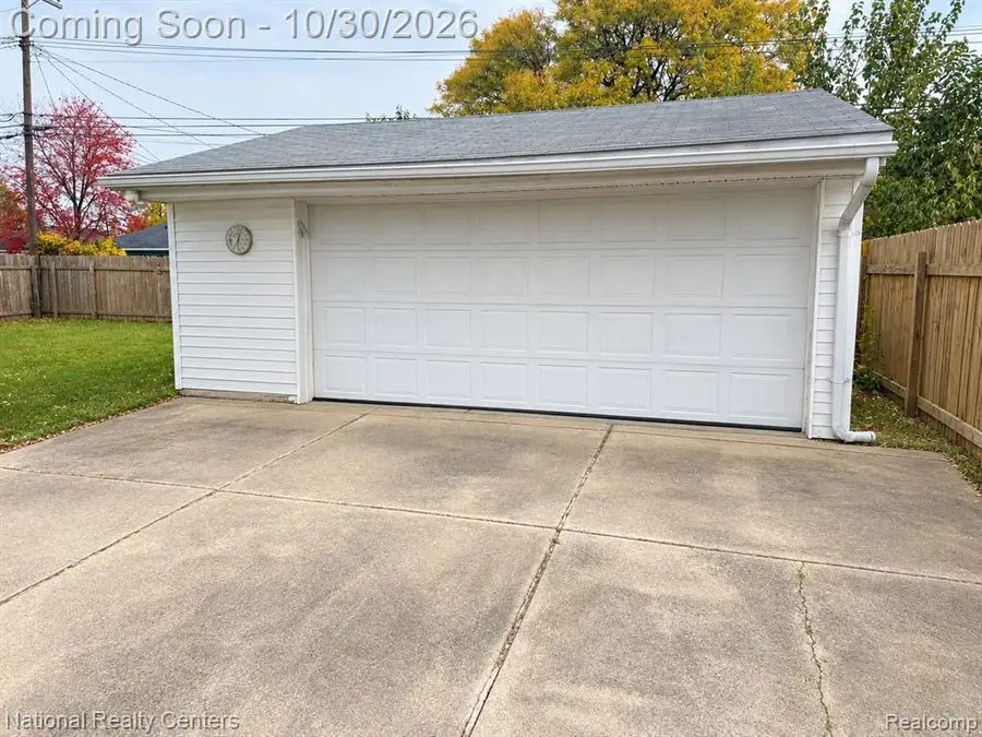 6574 Sterling, Garden City, MI 48135 - #3