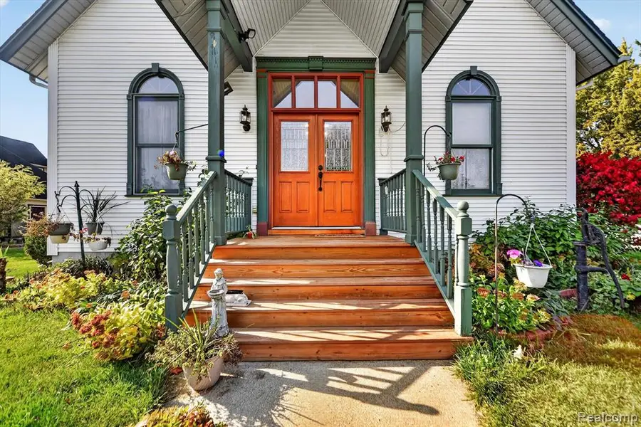 1116 Galloway, Howell, MI 48843 - #3