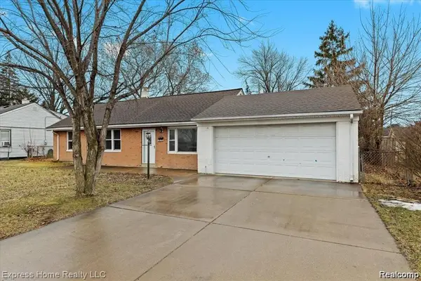 8424 Stout Avenue, Warren, MI 