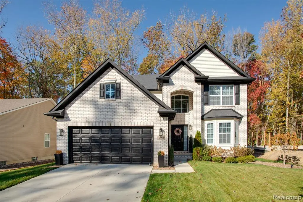 17956 Tall Oaks, New Boston, MI  - #1