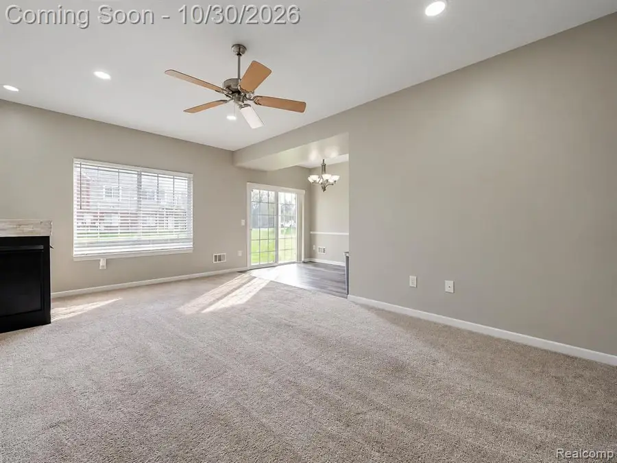 54601 Monarch, Shelby, MI 48316 - #3