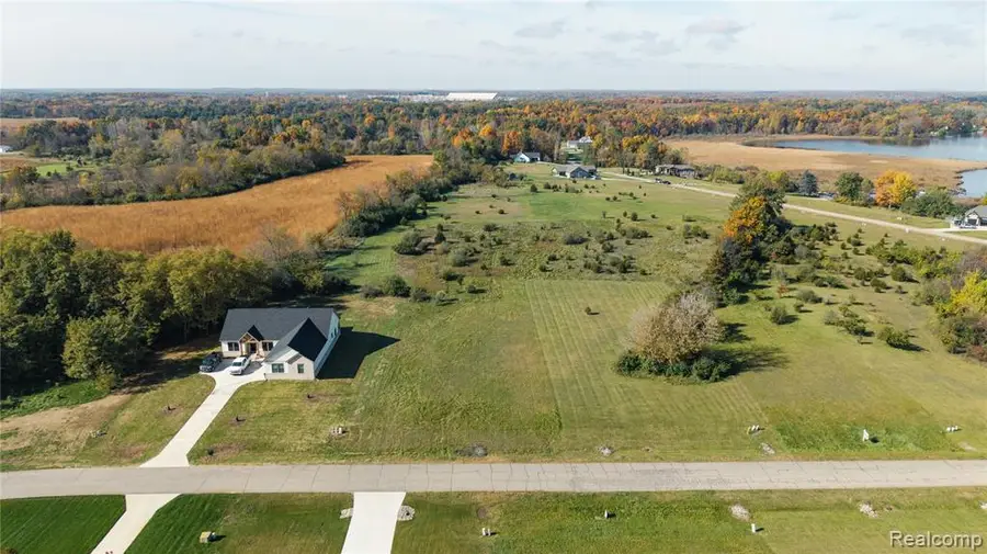 105 Bloomfield, Brooklyn, MI 49230 - #3