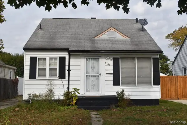 8740 Leroy, Oak Park, MI 48237