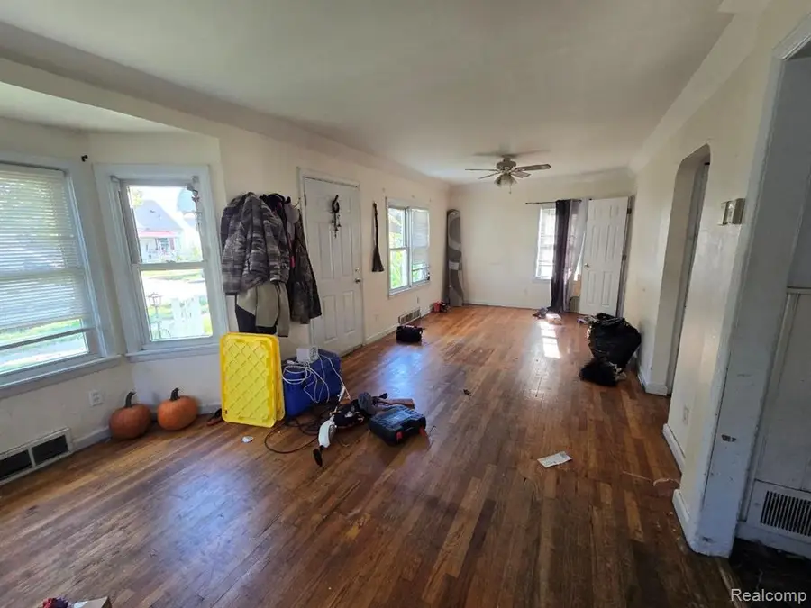 6570 Ziegler, Taylor, MI 48180 - #2