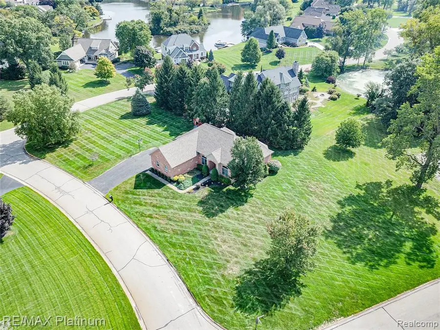 2940 Dana Pointe, Pinckney, MI 48169 - #3