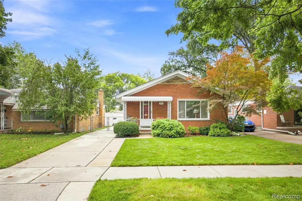 3921 Harding, Dearborn Heights, MI 48125 - #1