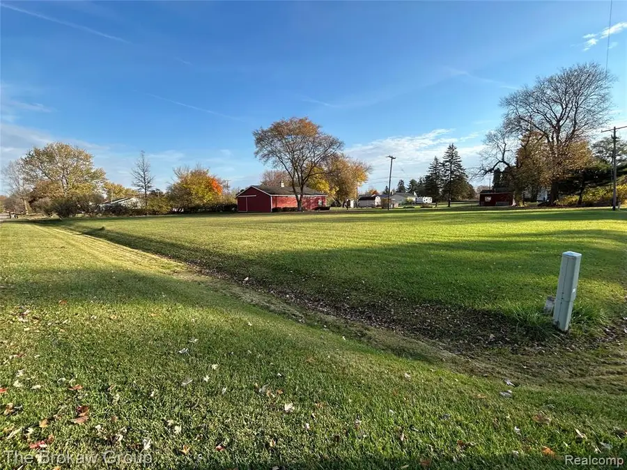 Lots 24 and 25 Bates, Lapeer, MI 48446 - #3
