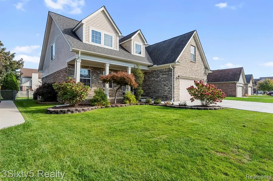 24837 Brentwood, Brownstown, MI 48183 - #2