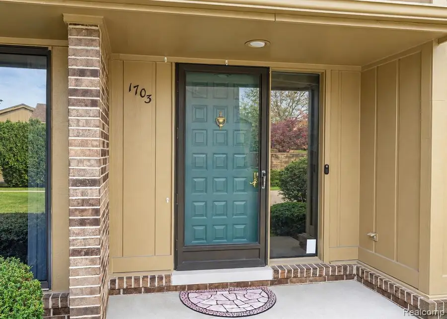 1703 S Hill, Bloomfield, MI 48304 - #3