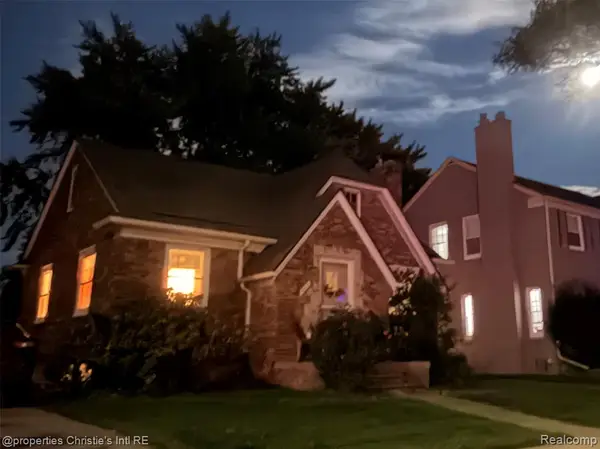 422 Manor, Grosse Pointe Farms, MI 