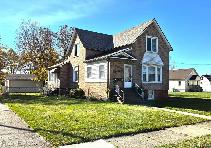 505 Forest, Wyandotte, MI 48192 - #2