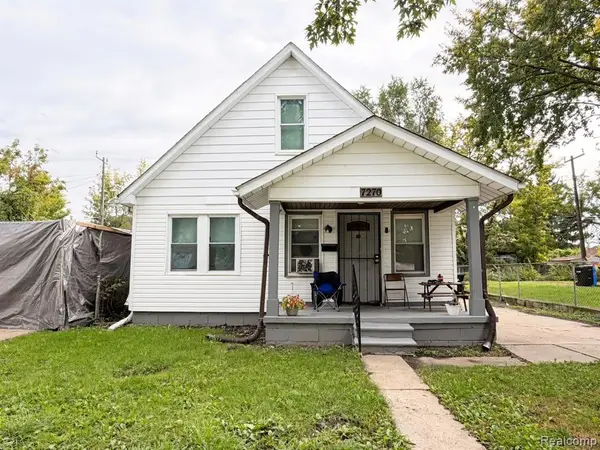 7270 Faust, Detroit, MI 48228