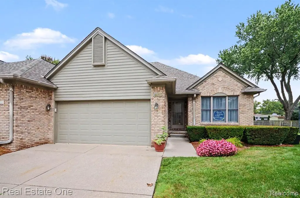 4469 Firethorn #16, Warren, MI 48092 - #1