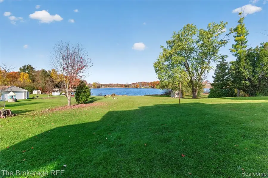 9996 Highland, White Lake, MI 48386 - #3