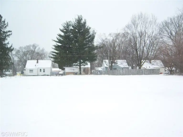 1380 Milton, Benton Harbor, MI 49022 - Image #1