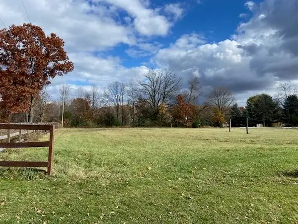 4590 3 Mile, Grand Rapids, MI 49525