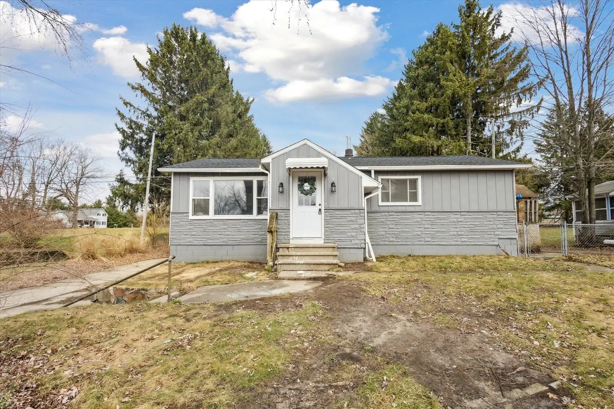 9470 Peck, Greenville, MI 48838 - #1