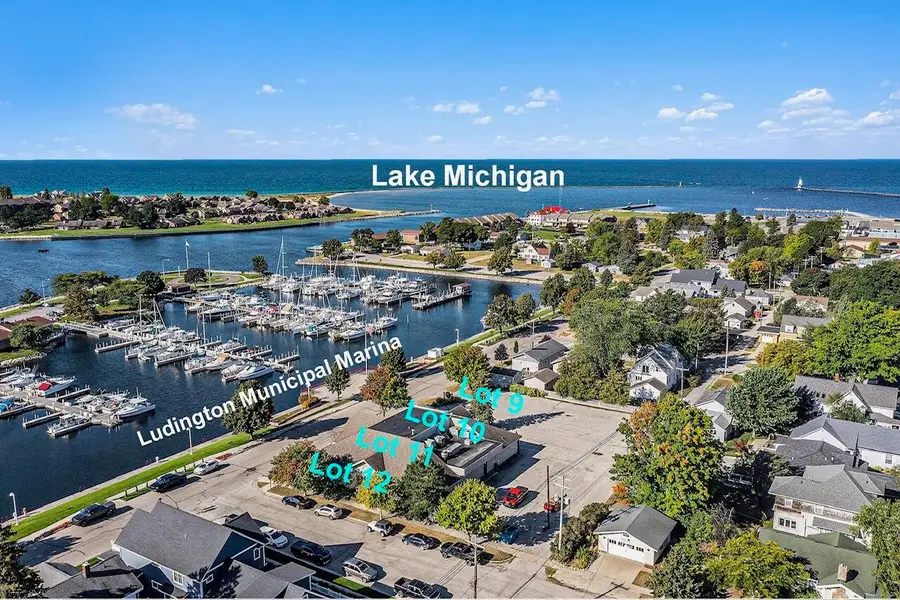 502 W Loomis, Ludington, MI 49431 - #3