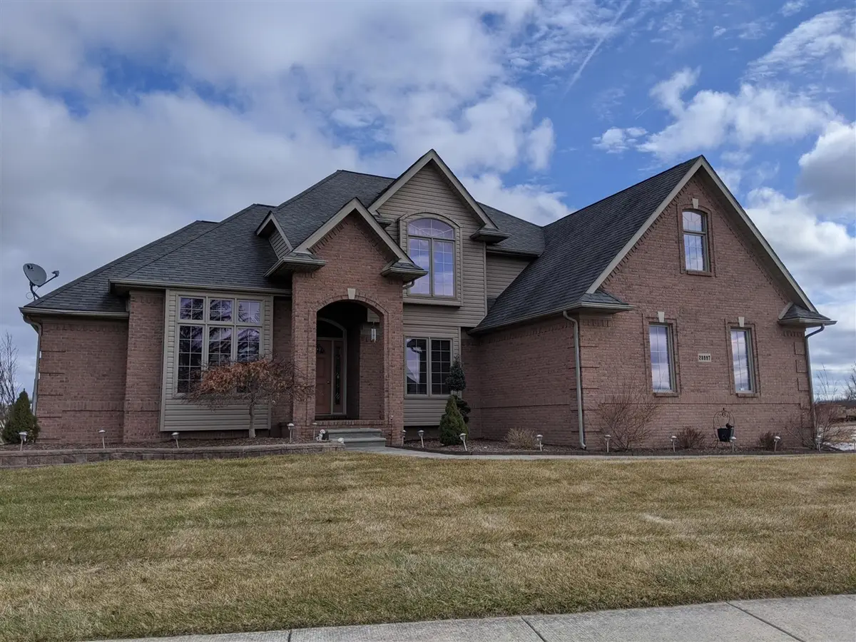 8502 Cobblestone, Newport, MI 48166 - #1