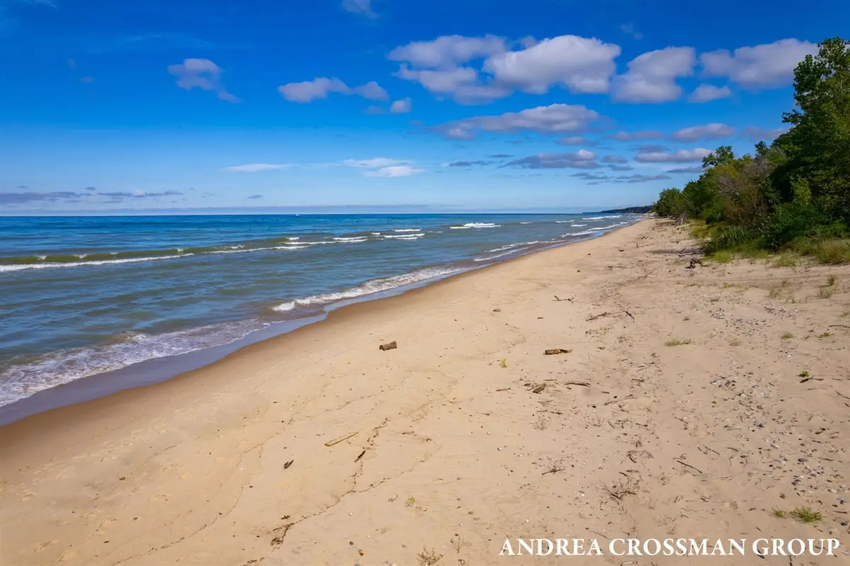 500 Blue Star, South Haven, MI 49090 - Image #1