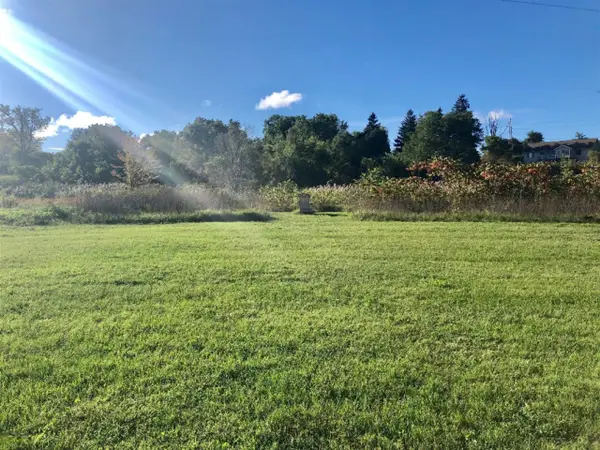 2510 Bay Pointe, Saint Joseph, MI 49085