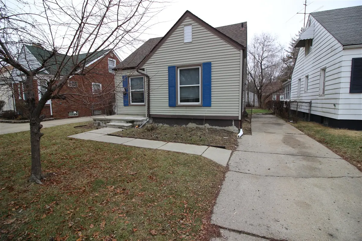20253 Washtenaw, Harper Woods, MI 48225 - #1