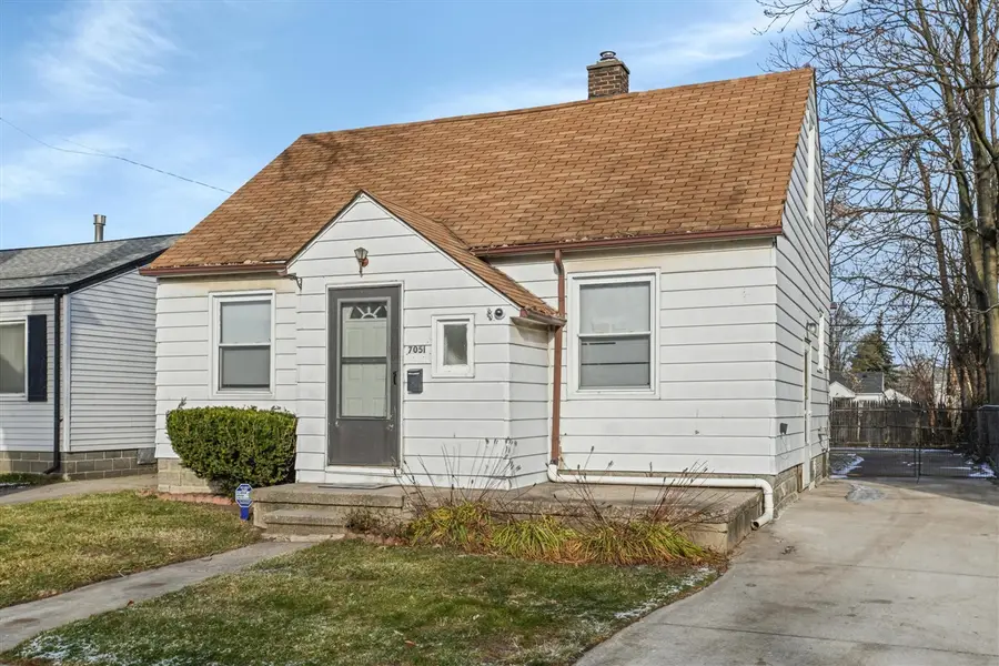 7051 Hupp, Warren, MI 48091 - #3