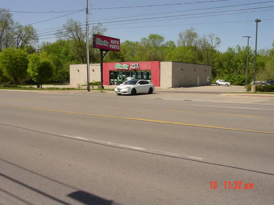 7243 S Westnedge, Portage, MI 49002 - #3