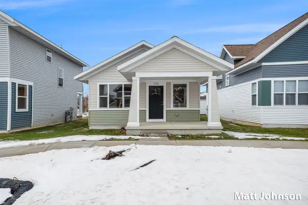 2116 Willard, Grand Rapids, MI 49507