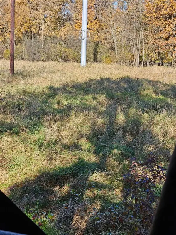 V/L E L, Kalamazoo, MI 49048