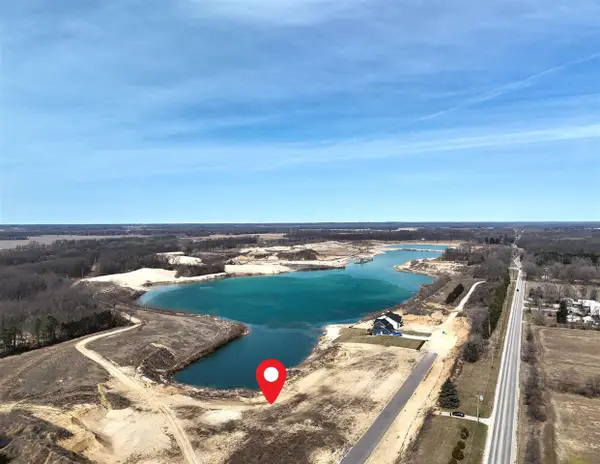 VL Barron Lake, Niles, MI 49120