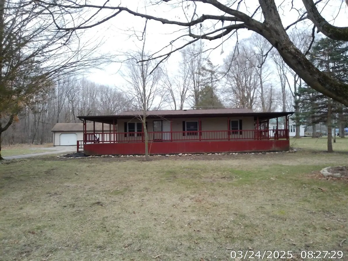11263 Winfield, Jonesville, MI 49250 - #1