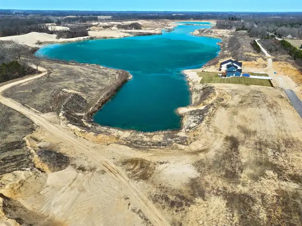 VL Barron Lake, Niles, MI 49120