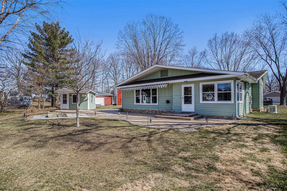 757 Lake Shore, Coldwater, MI 49036 - Image #1