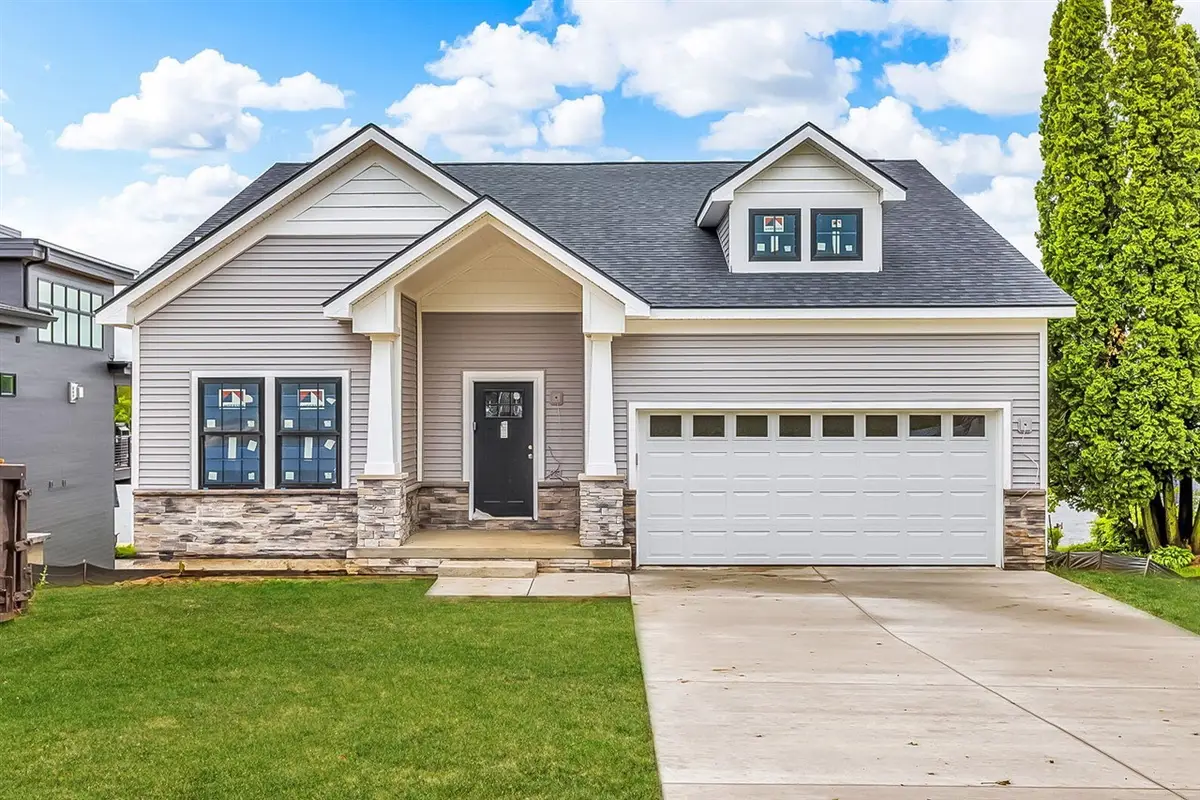 215 Nottingham, Brooklyn, MI 49230 - #1