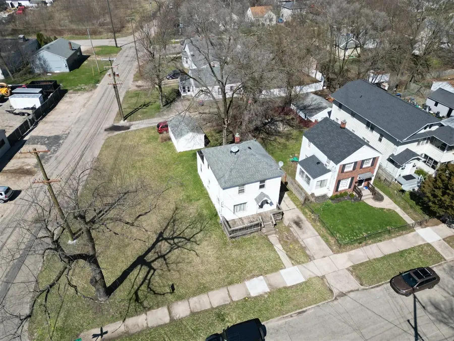 1003 SE Dickinson St, Grand Rapids, MI 49507 - #3