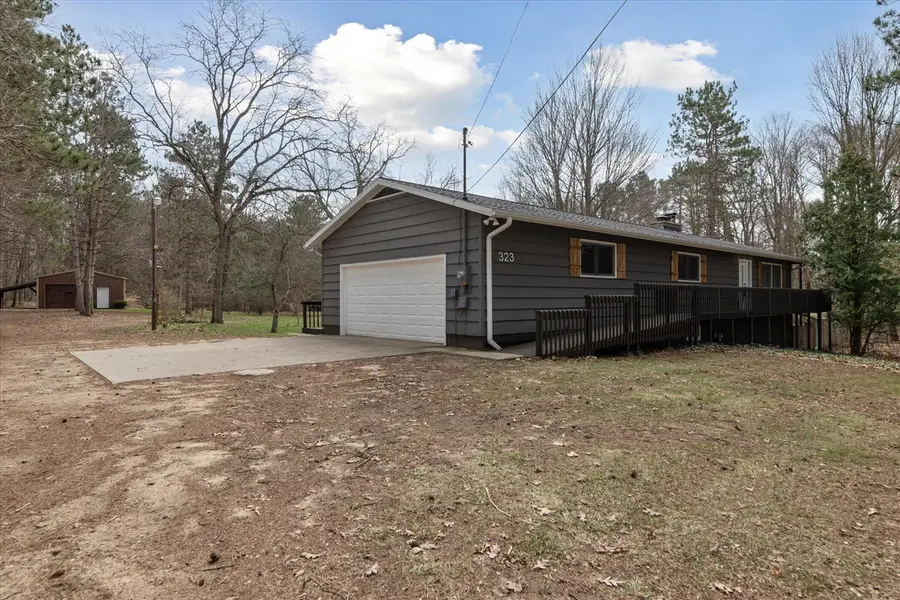 323 13th, Plainwell, MI 49080 - Image #3