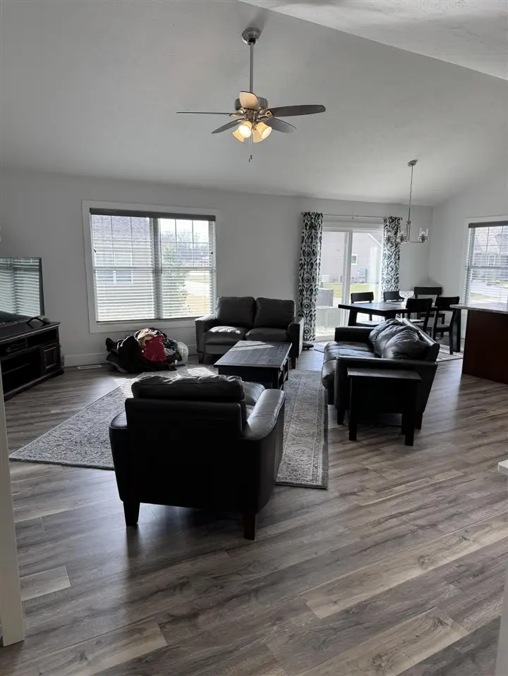 23589 Laurel Glen, Mattawan, MI 49071 - #2