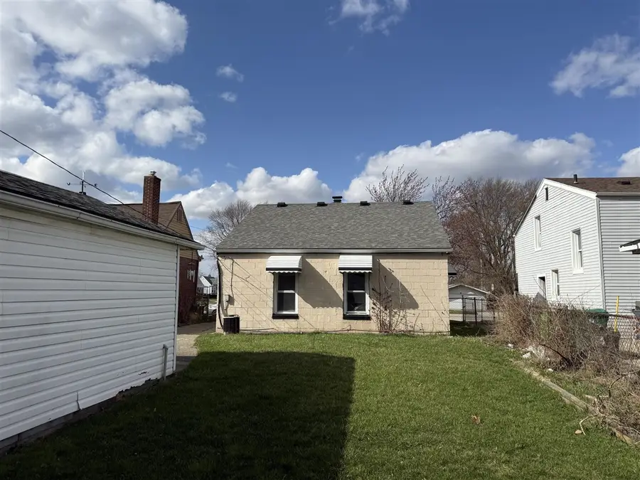 17728 Toepfer, Eastpointe, MI 48021 - Image #3