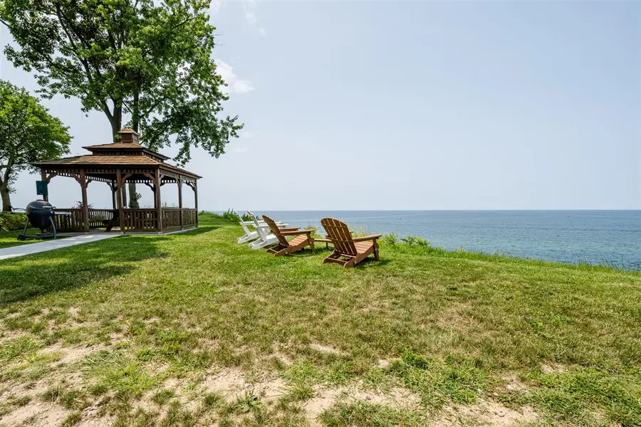 3622 Lakeshore #G 1, Saint Joseph, MI 49085 - #3