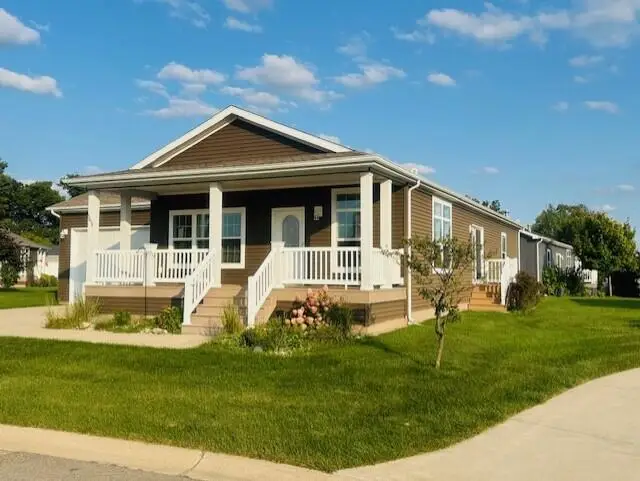 5652 Kingsley, Rockford, MI 49341 - Image #1