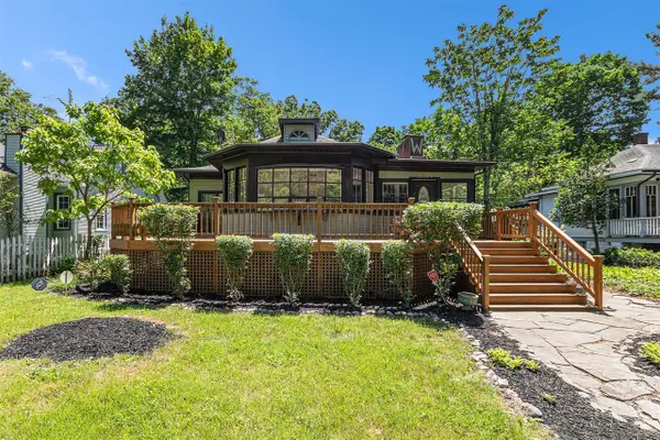 16277 4th, Union Pier, MI 49129