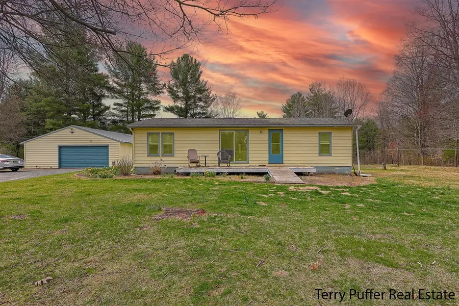 3345 W Madison, Hart, MI 49420 - Image #2