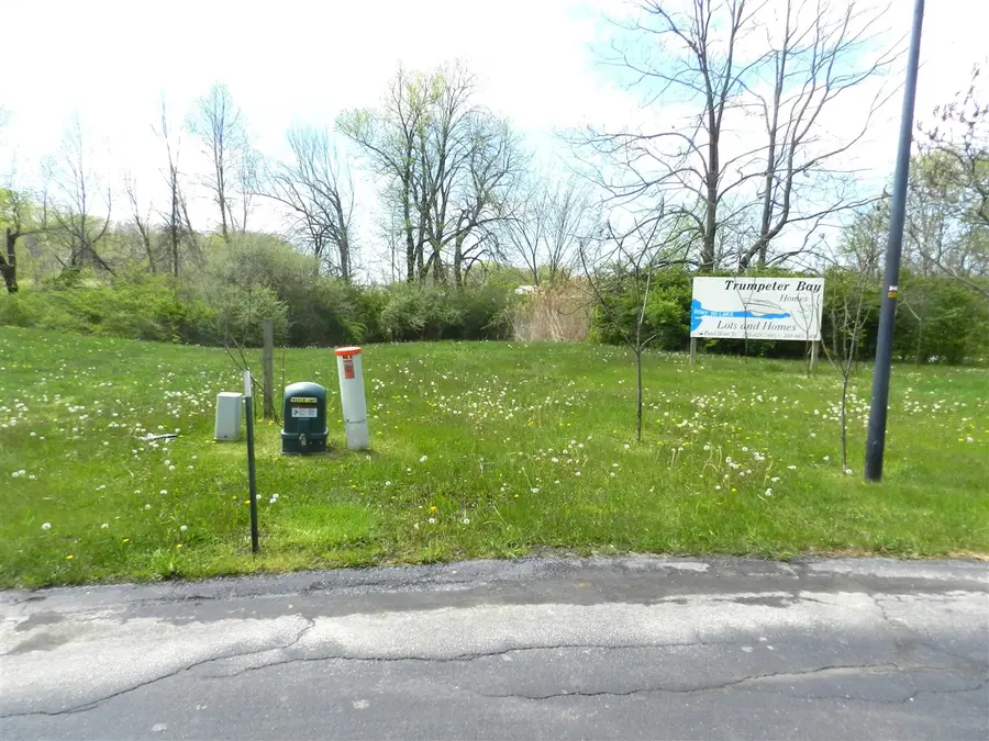 519 Swan River, Benton Harbor, MI 49022 - Image #3